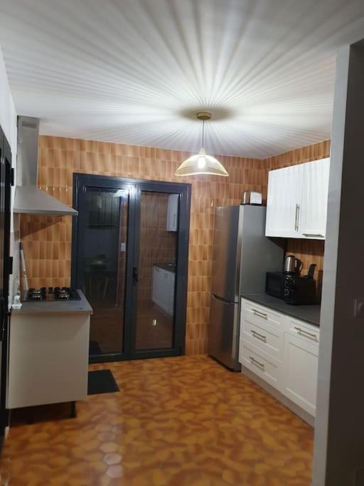 Appartement F3 Meuble Et Equipe Сен-Сіпріян Екстер'єр фото